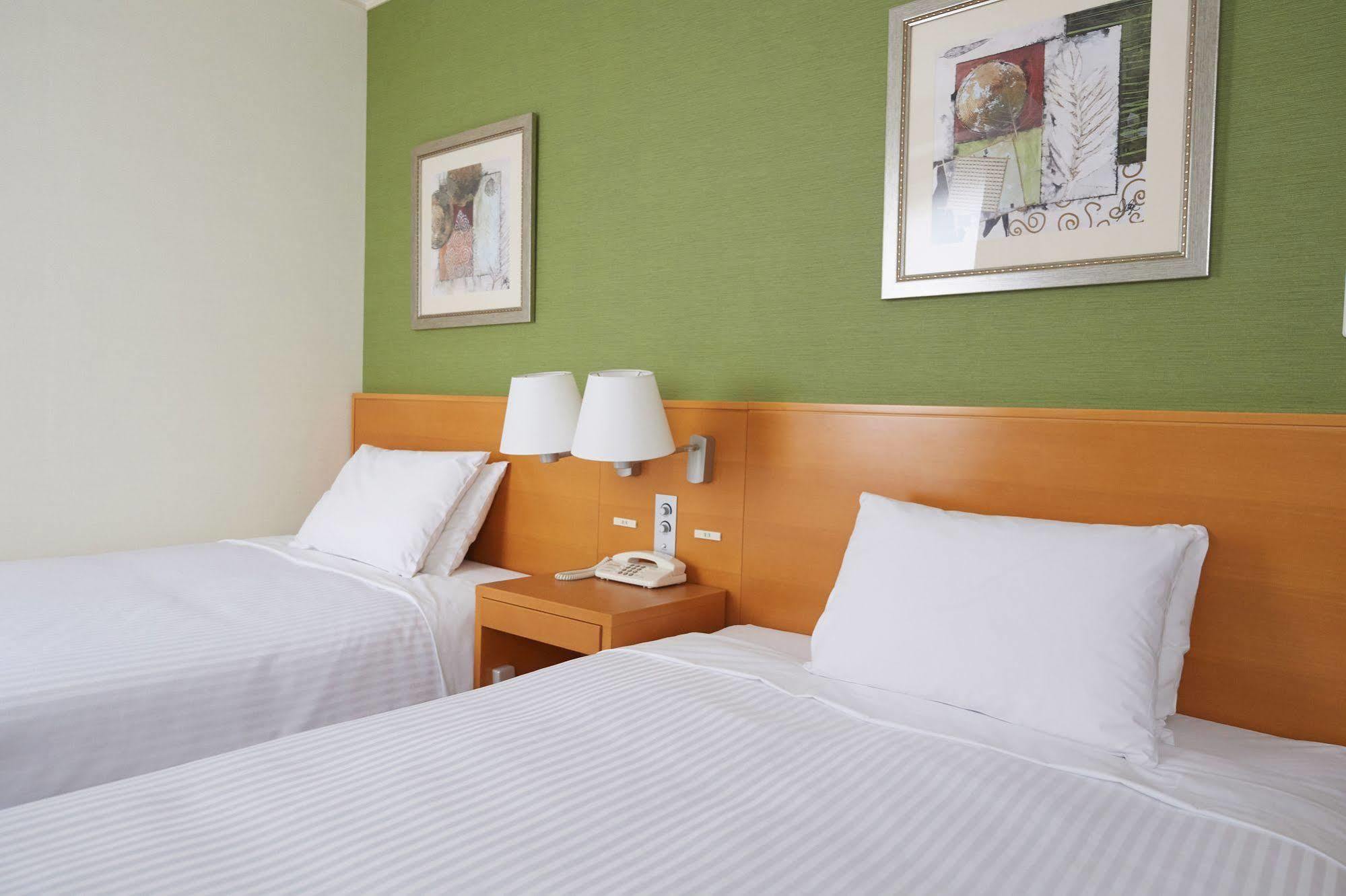 Hotel Sunroute Takadanobaba Токио Экстерьер фото